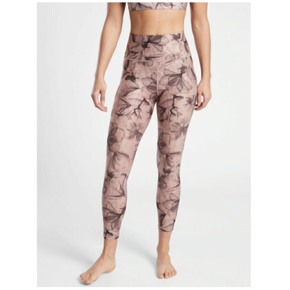 Athleta Pink Floral High Rise Salutation Stash Pocket II 7/8 Leggings Size XS
